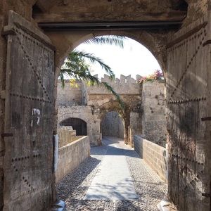 Meet your Posher, Sara